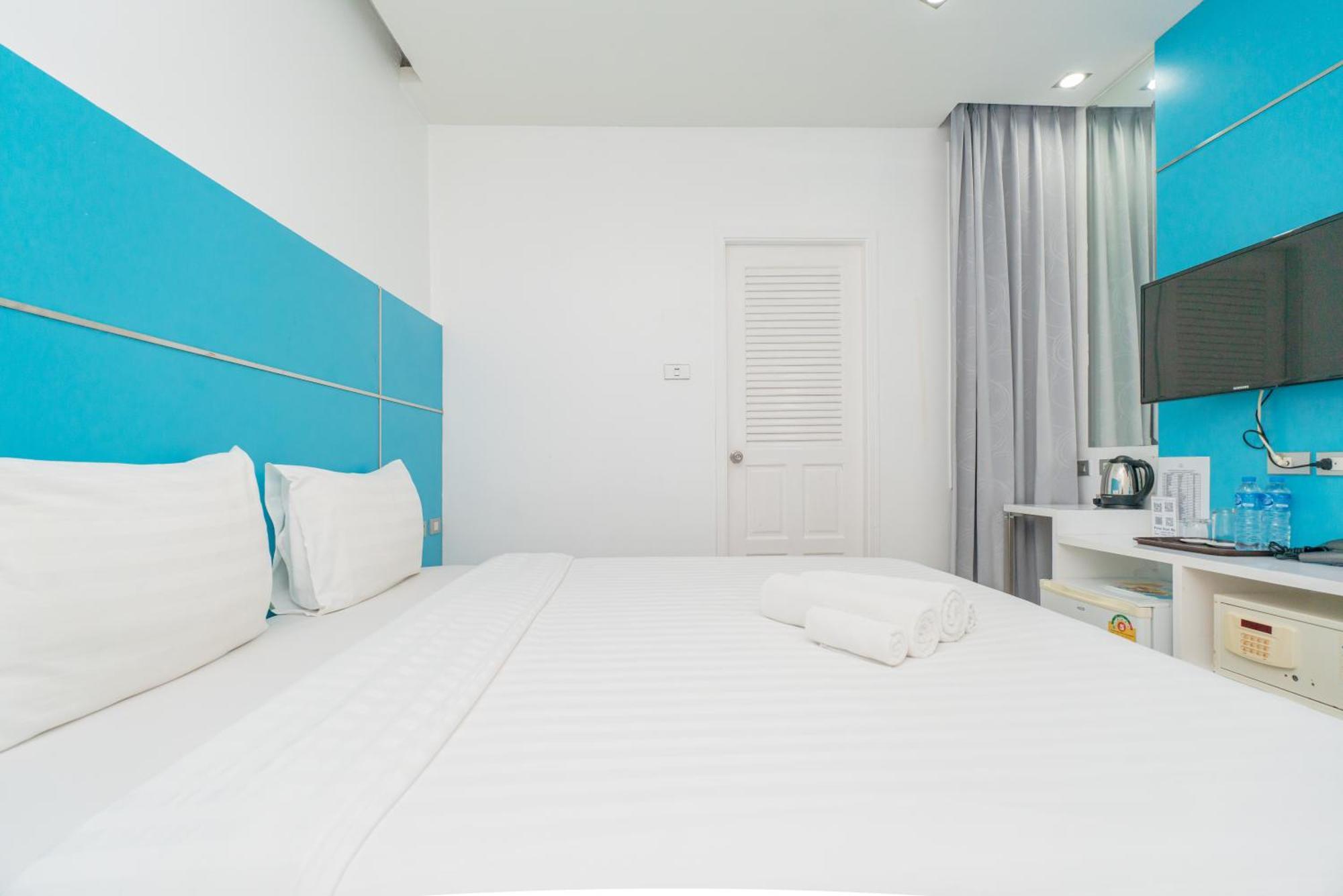 Patong Diamond Hotel Exterior foto